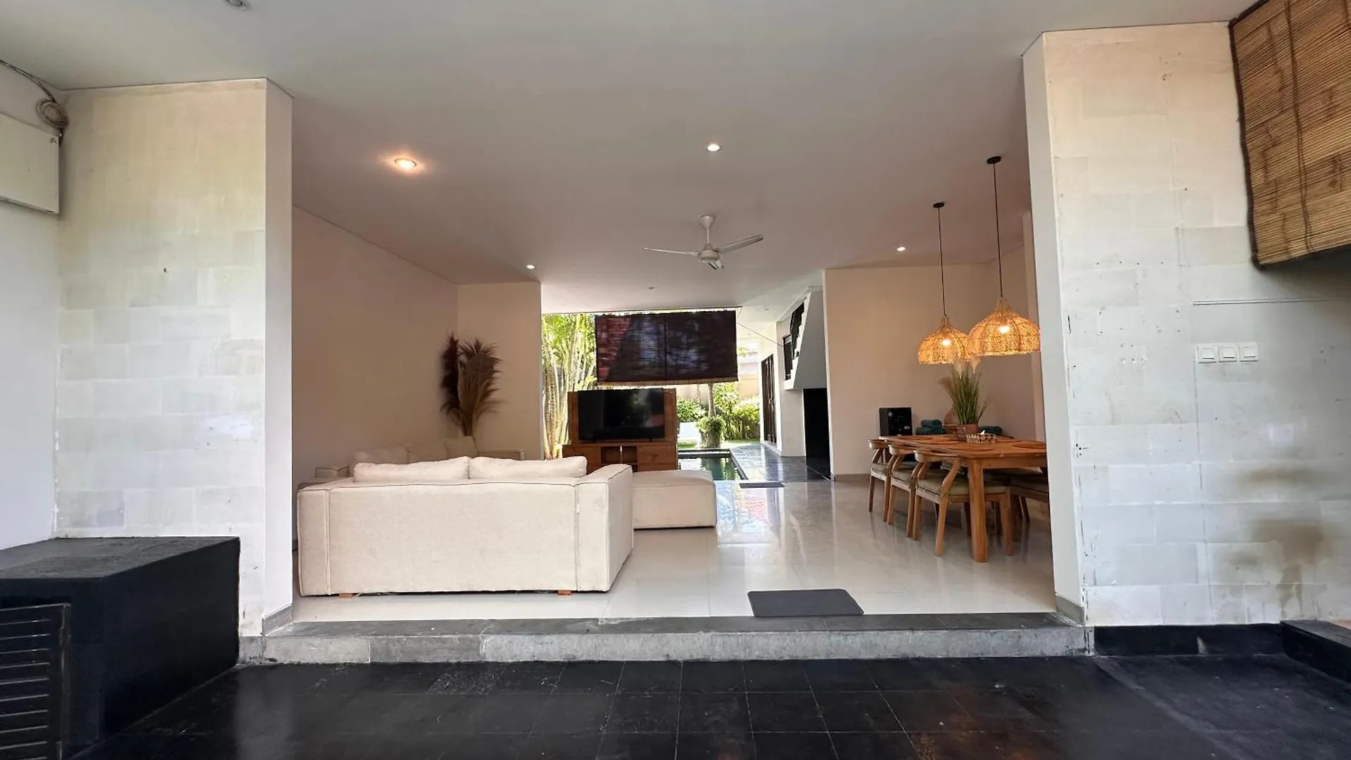 New Villa Indah Seminyak 3Br Private Pool Indonésie